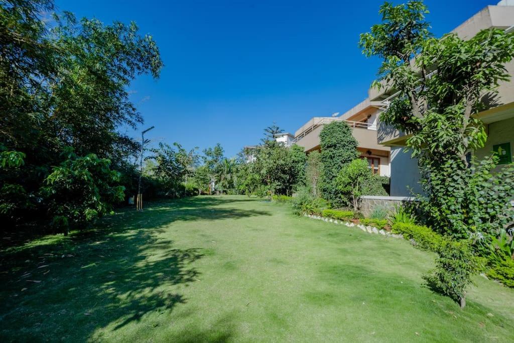 Par-X Mist View 9A Garden Villa 3Bhk Lonavala Kültér fotó